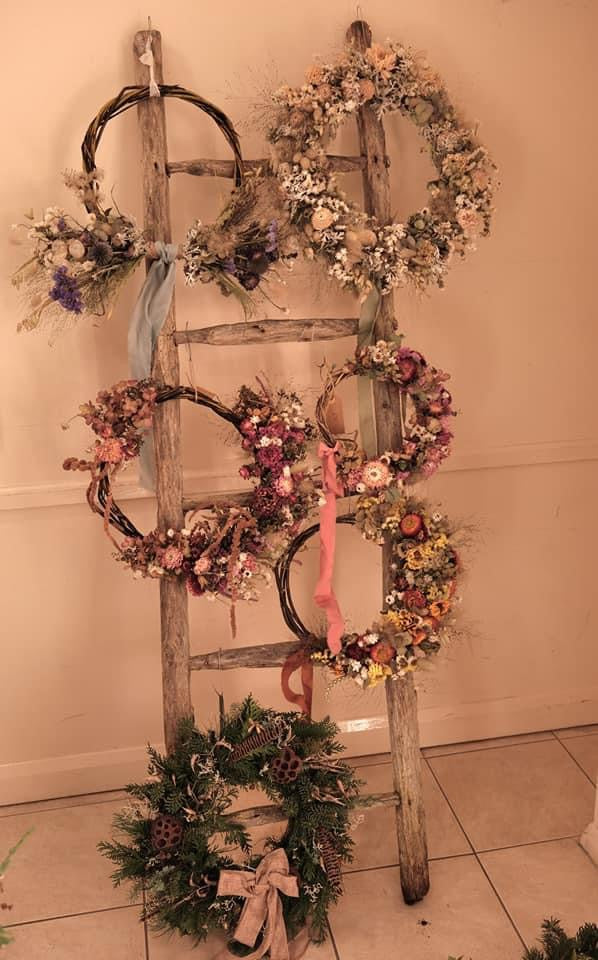 Dried flower wreath